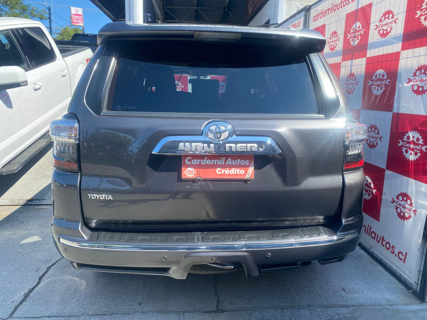 Toyota 4Runner Limited 4x4 2021 - 63.015 KM - Único Dueño - Los Angeles
