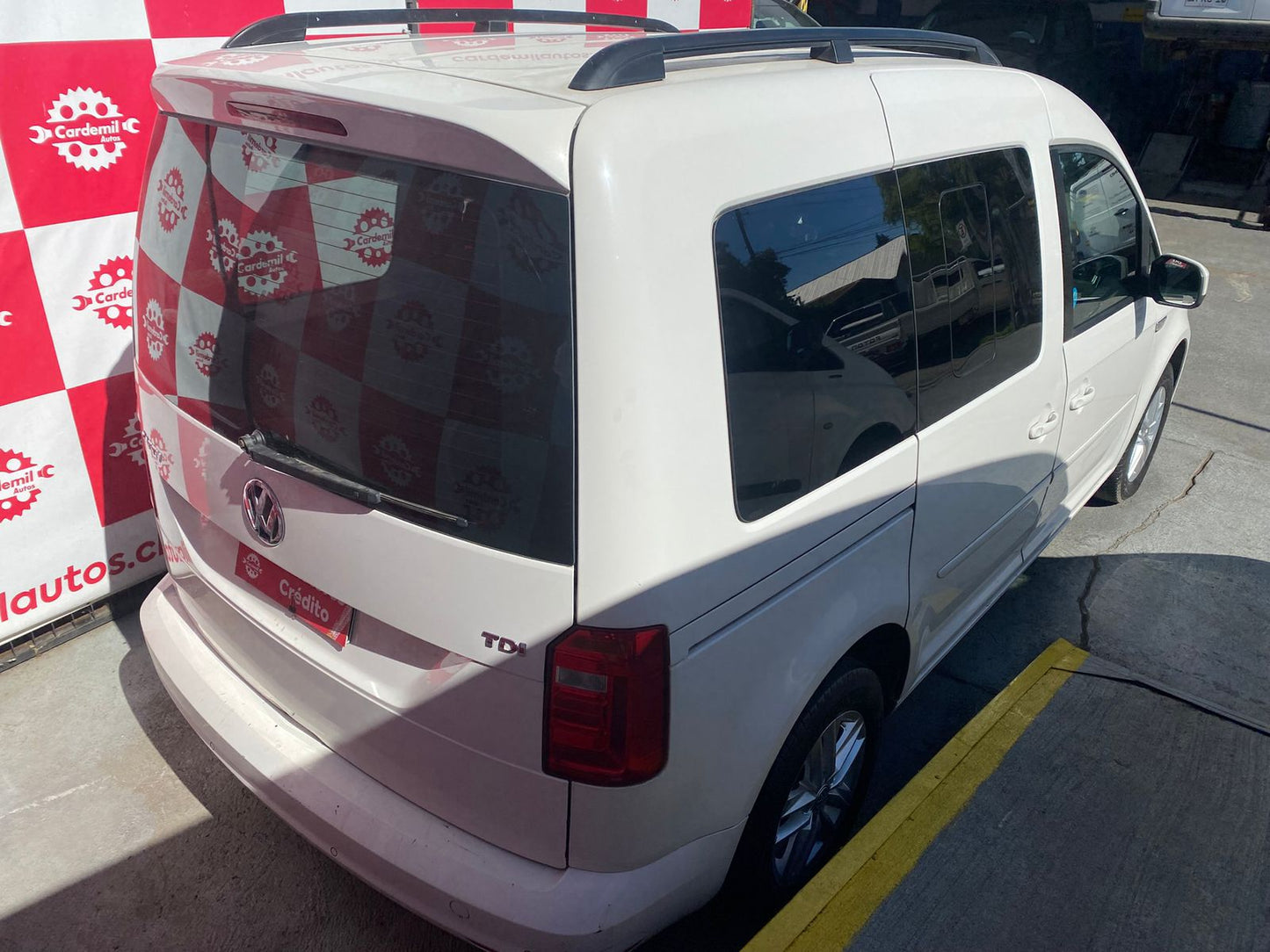 Volkswagen Caddy Comfortline 1.6 TDi 2017 -  Los Angeles