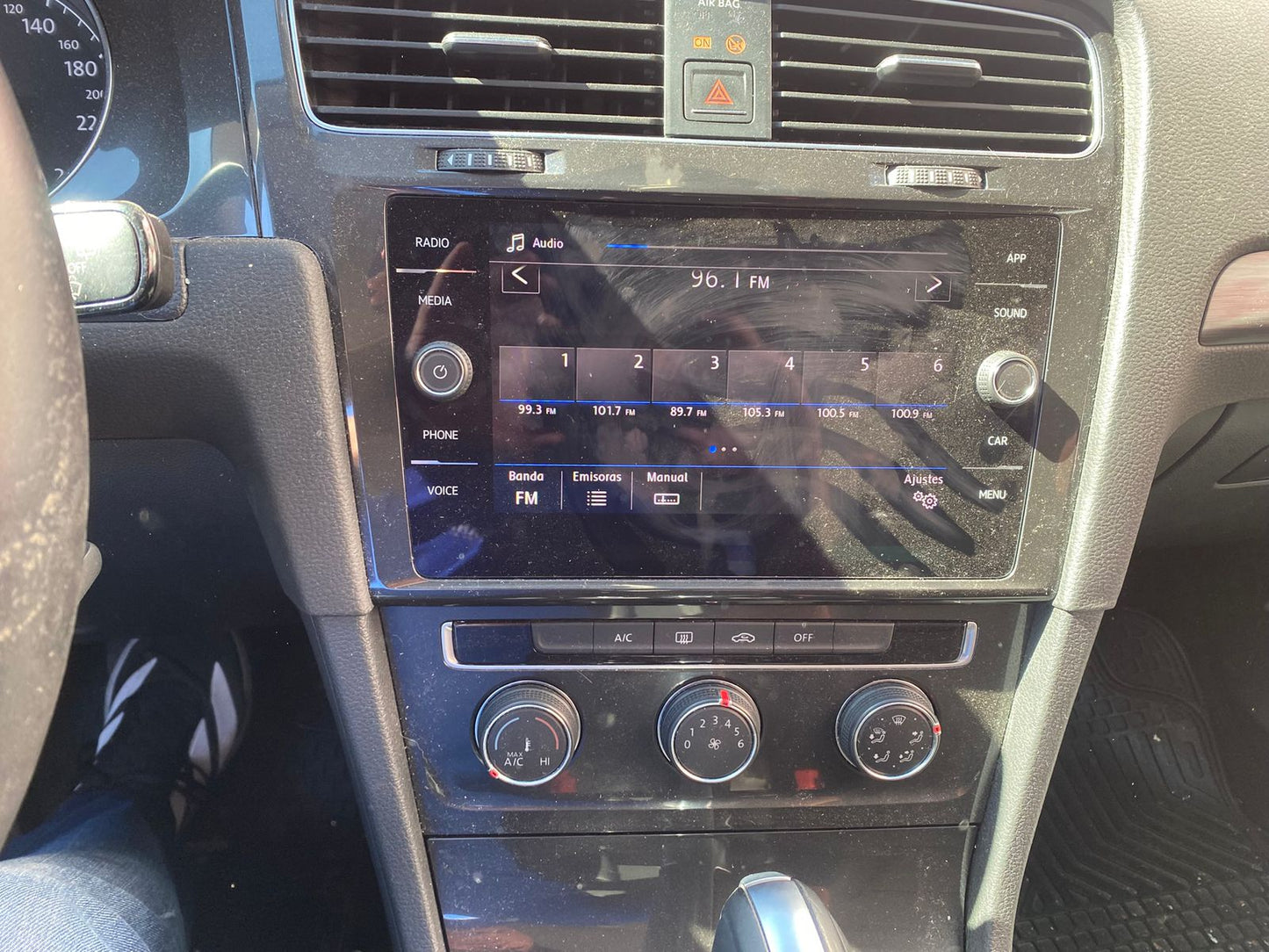 Volkswagen Golf 1.6 AT 2018 - Solo 60.255 KM -  Los Angeles