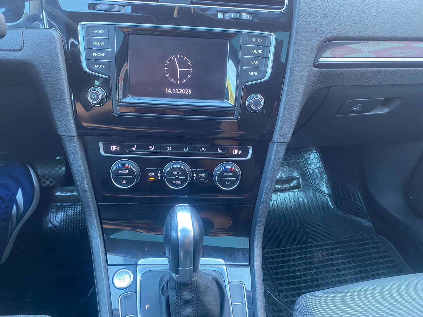 Volkswagen Golf Highline Sport 1.4 TSI AT 2015 -  Los Angeles
