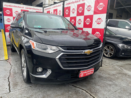 Chevrolet Traverse Premier 4x4 frente imponente color negro Detodoauto