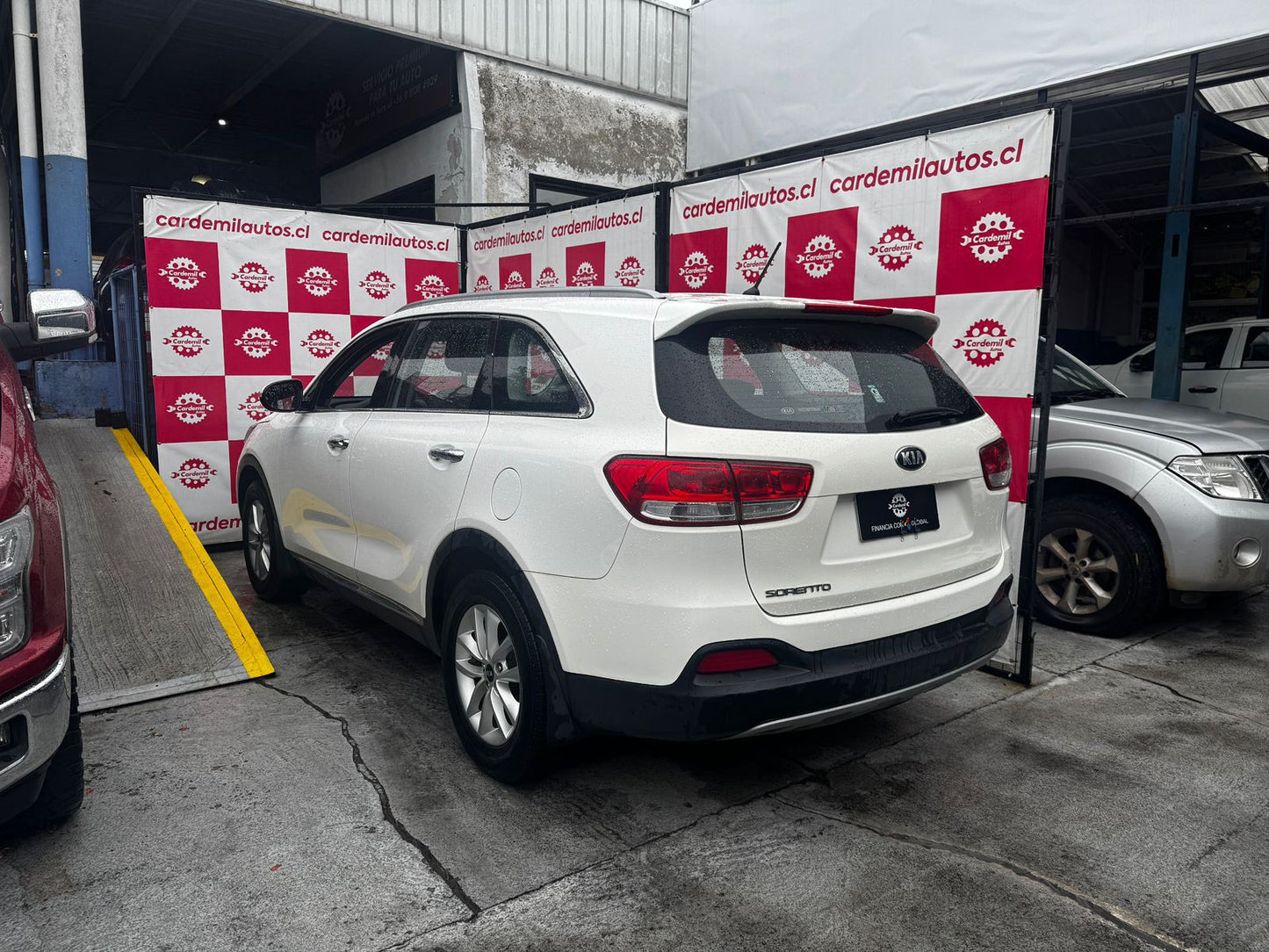 Kia Sorento GSL 2.4 AT 2015 - 99.315 KM -  Los Angeles
