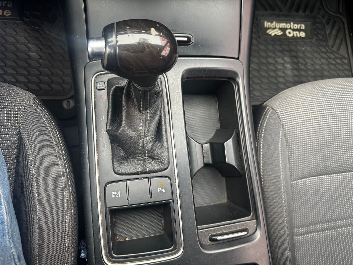 Kia Sorento GSL 2.4 AT 2015 - 99.315 KM -  Los Angeles