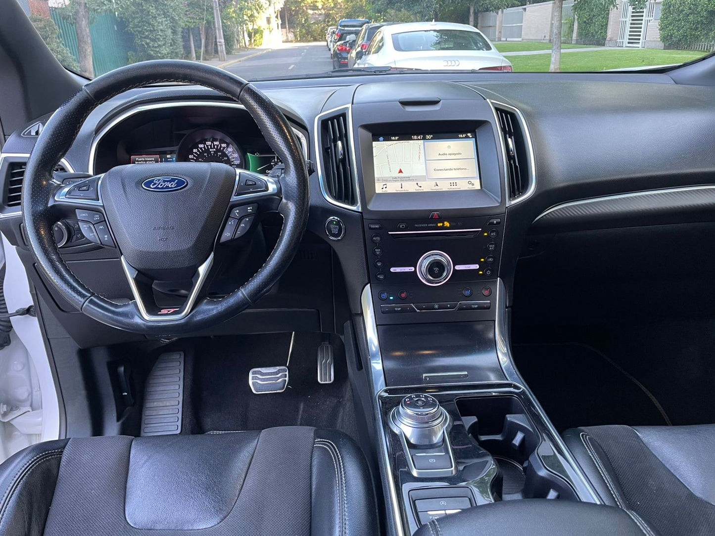 Sistema de audio Bang Olufsen 12 bocinas Ford Edge ST 2020