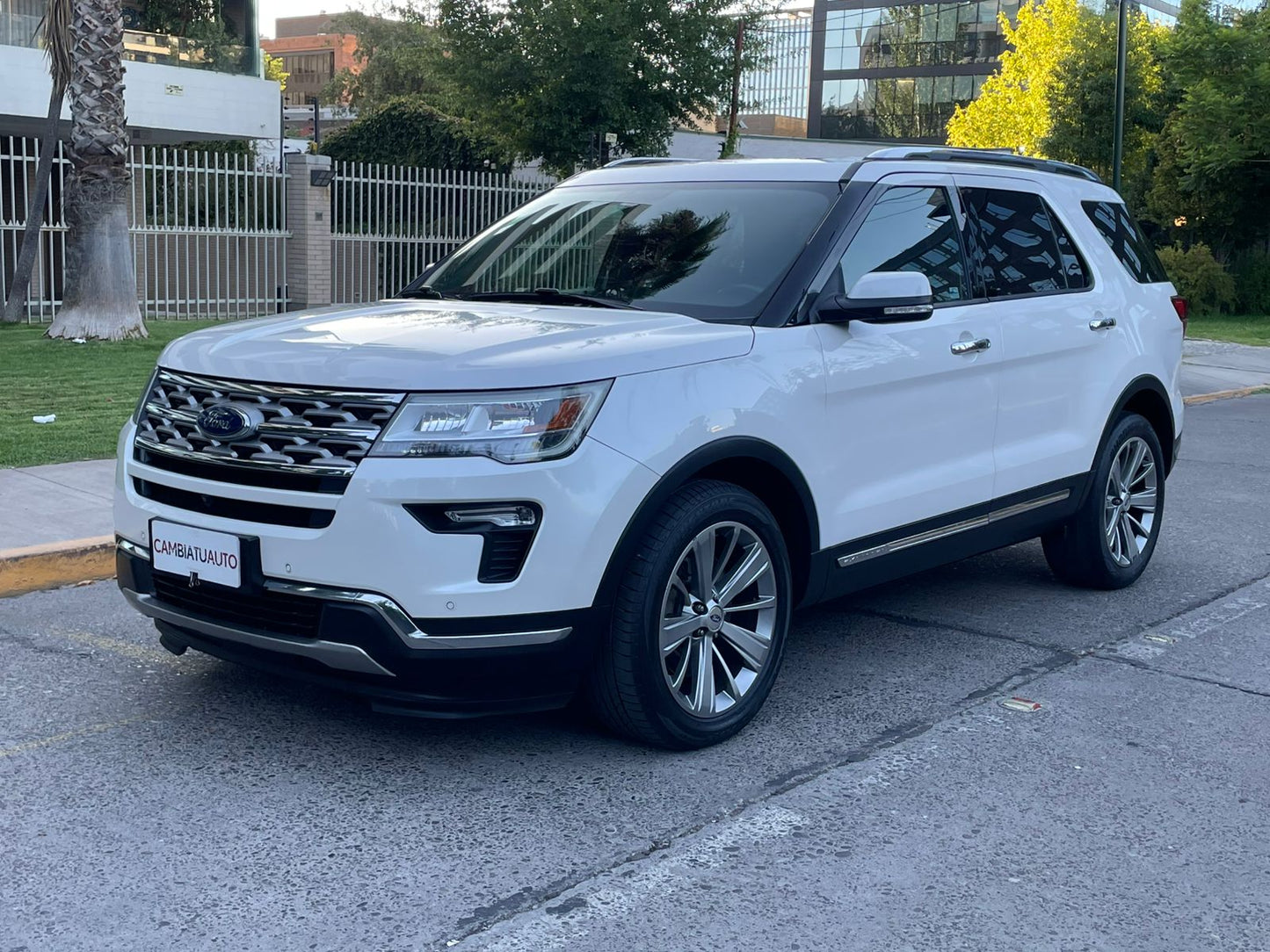 Explorer Limited 2.3l Ecoboost usada 2018 67.795 km en venta Santiago
