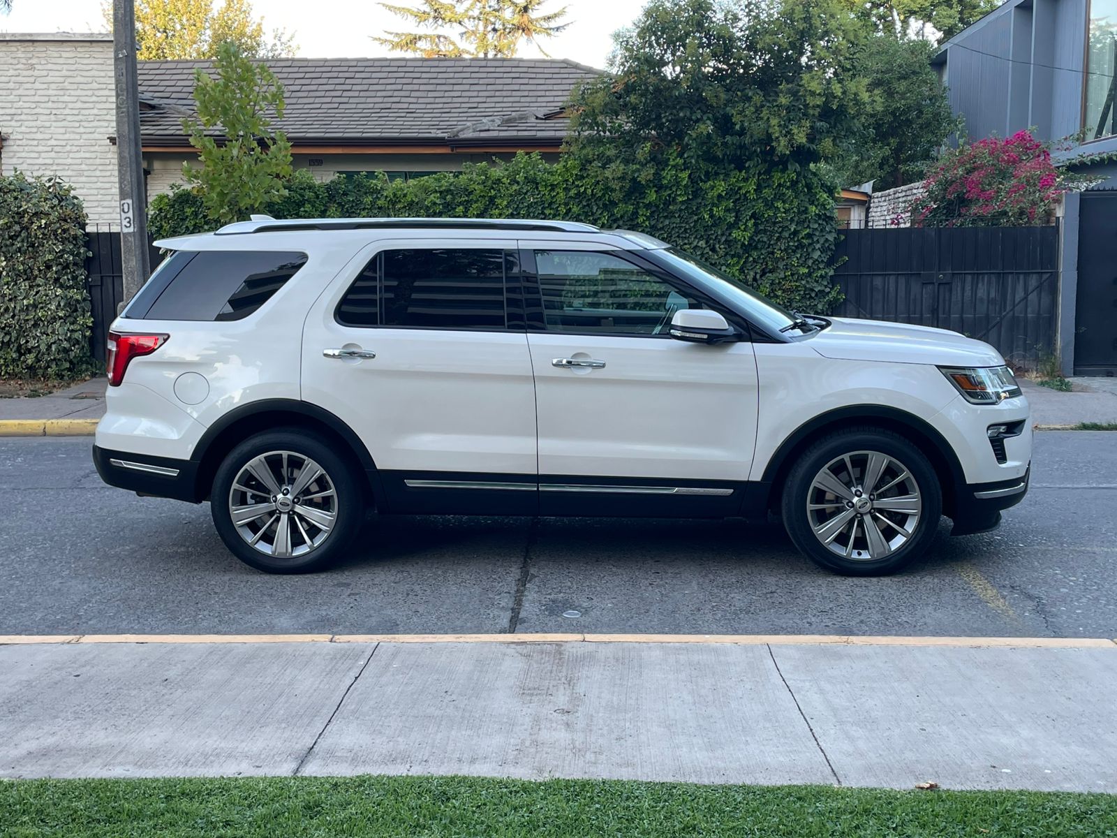 Explorer Limited 2.3l Ecoboost 2018 67.795 km Santiago - foto 7