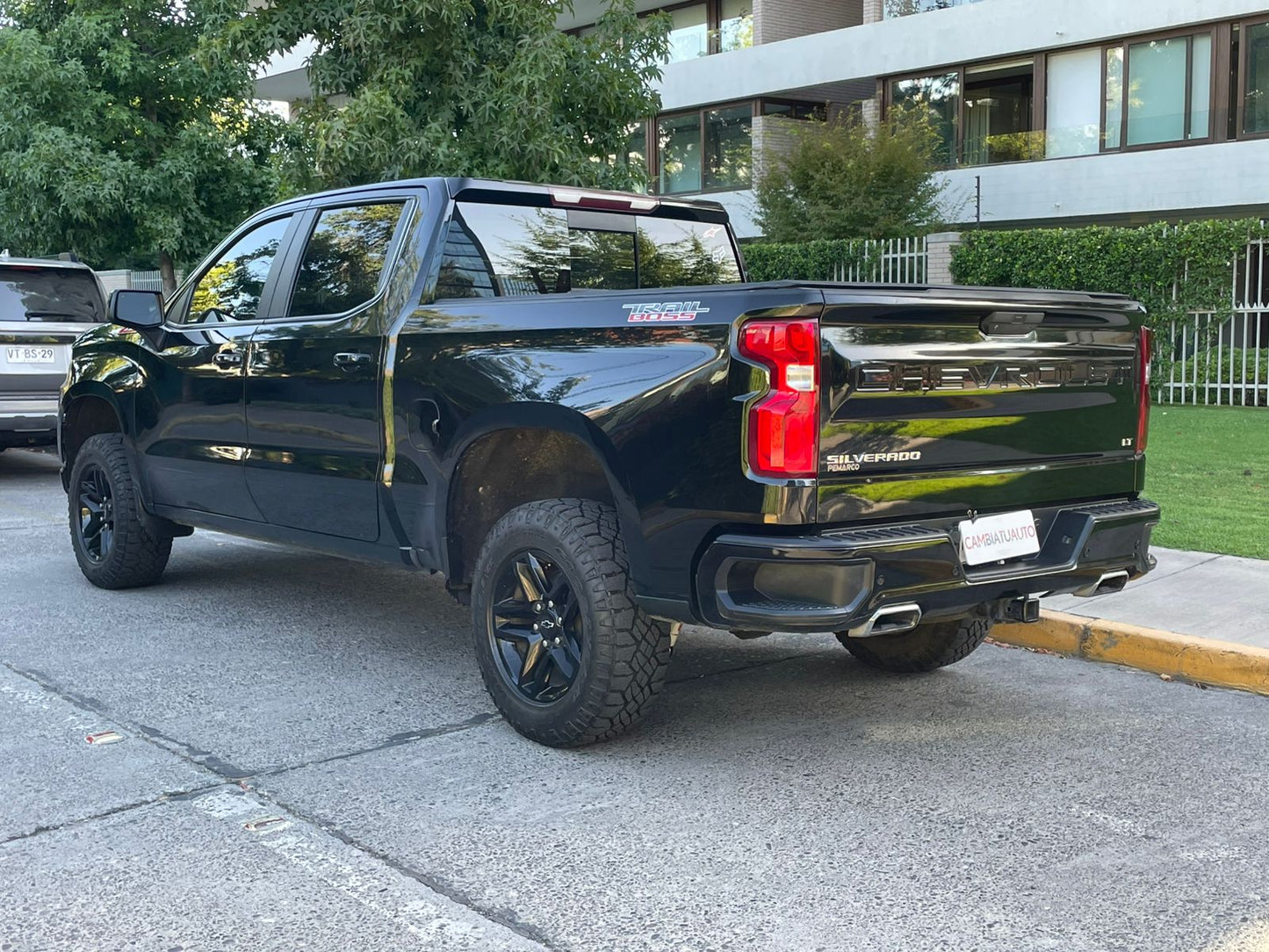 Silverado Lt Trailboss 5.3 4wd Gasolina Automático 2021 Santiago - detalle exterior