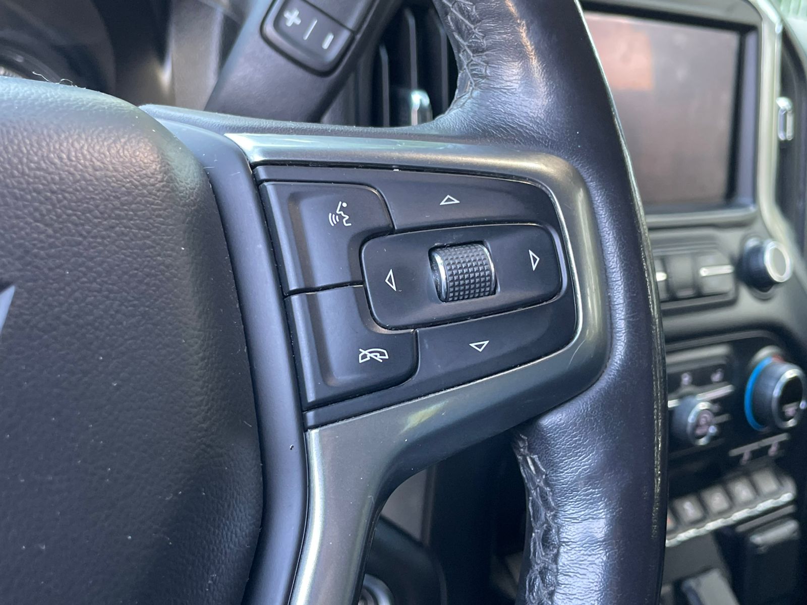 Silverado Lt Trailboss 5.3 4wd 2021 88.343 km Santiago - foto 18