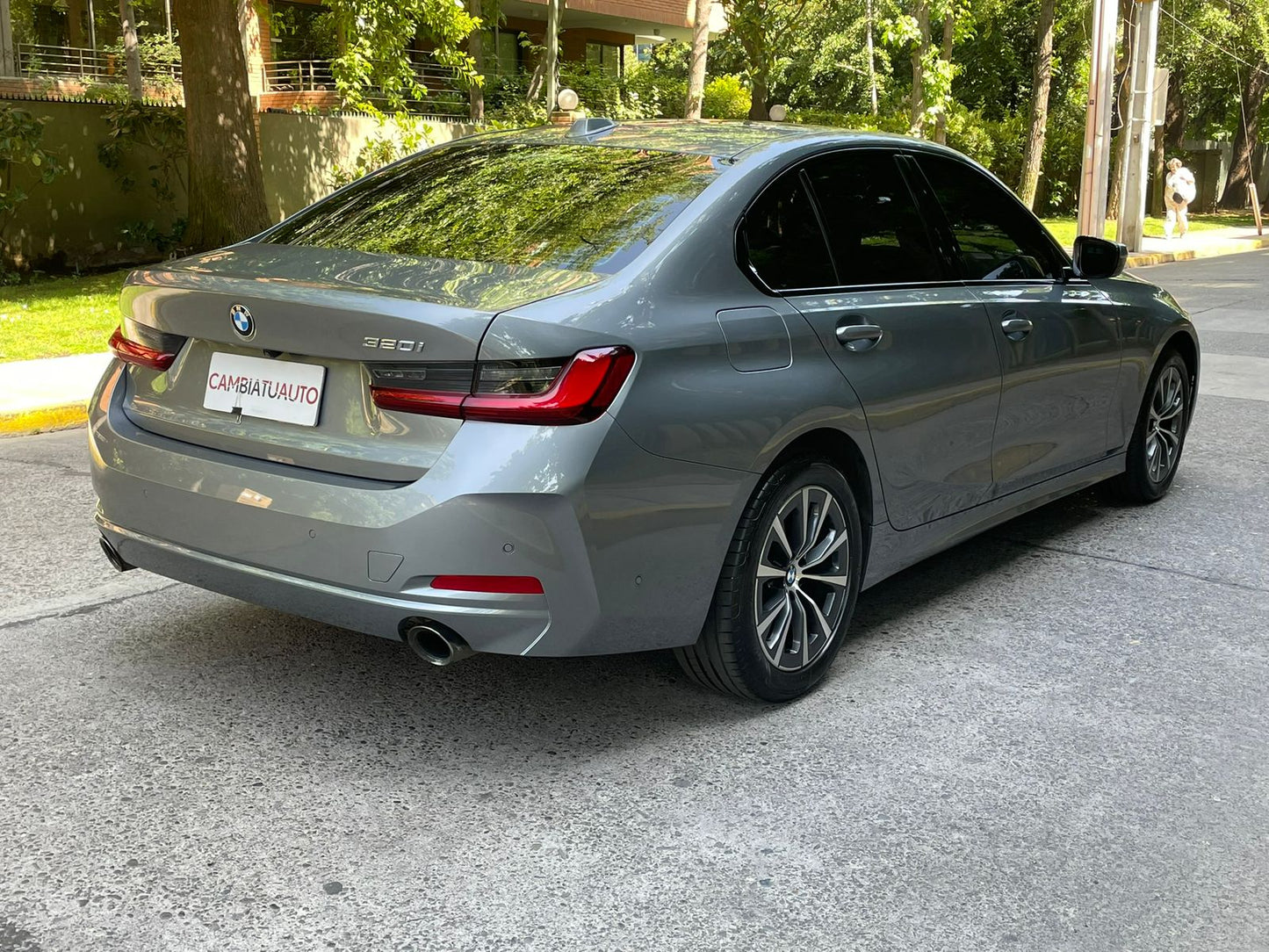 BMW 320i Urban 2.0 Berlina 2024 - Santiago