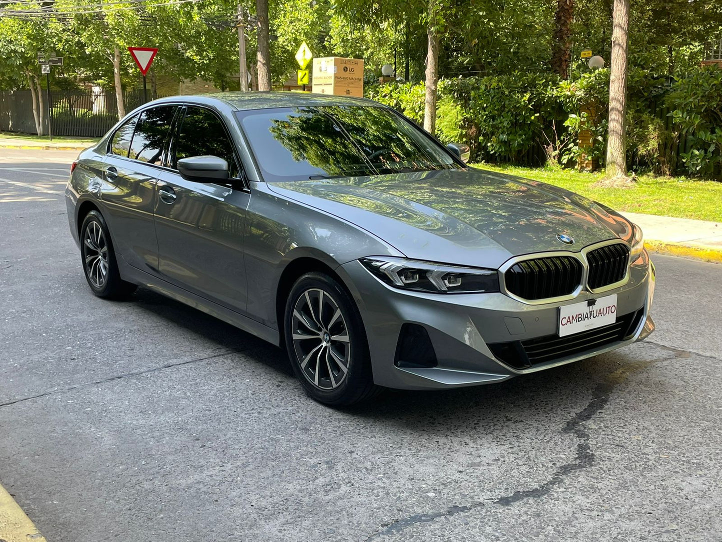 BMW 320i Urban 2.0 Berlina 2024 - Santiago