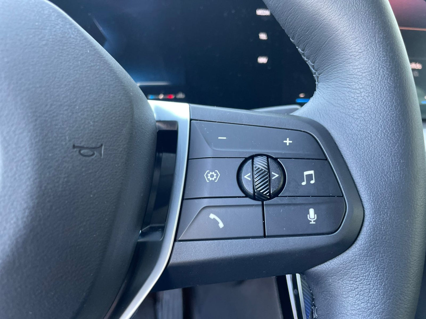 X2 2.0i Dynamic Xdrive 2025 | 675 km | Santiago