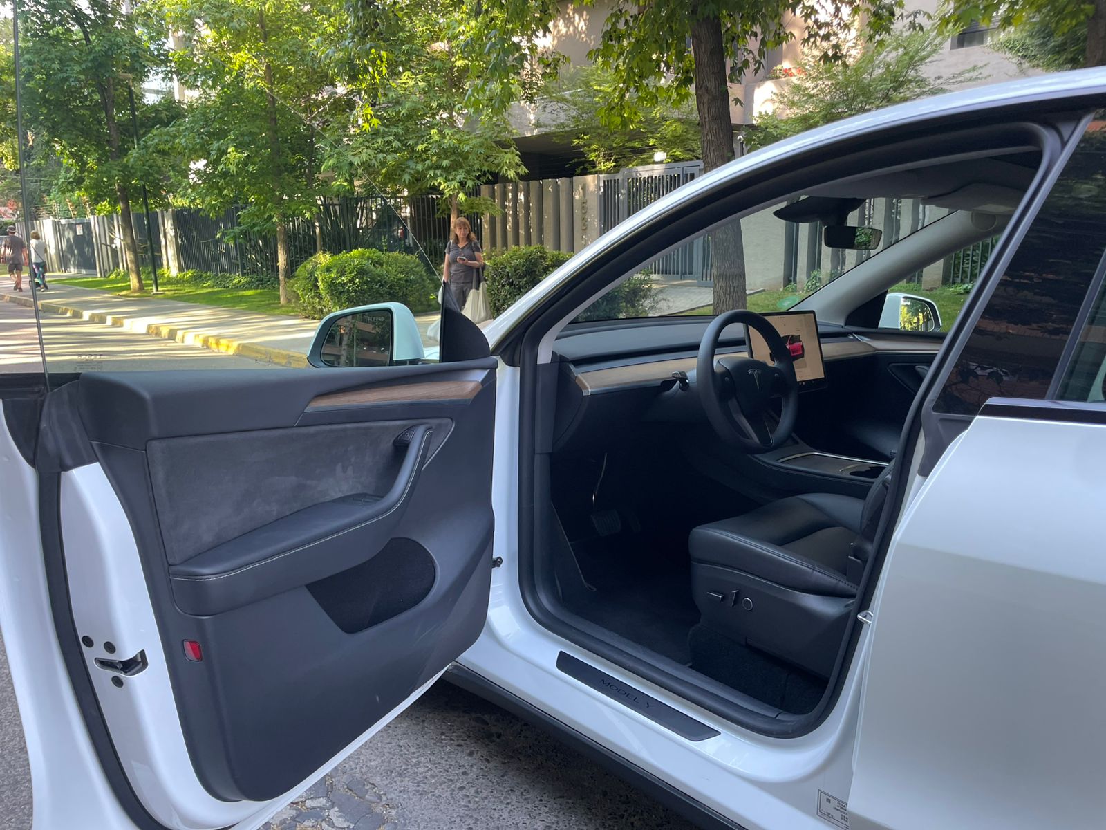 Model Y Long Range All-wheel Drive 2025 27.586 km Santiago - foto 14