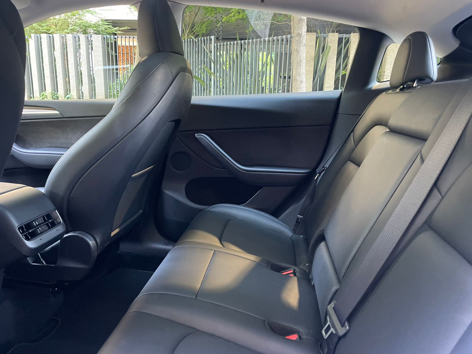 Model Y Long Range All-wheel Drive 2025 27.586 km Santiago - foto 12