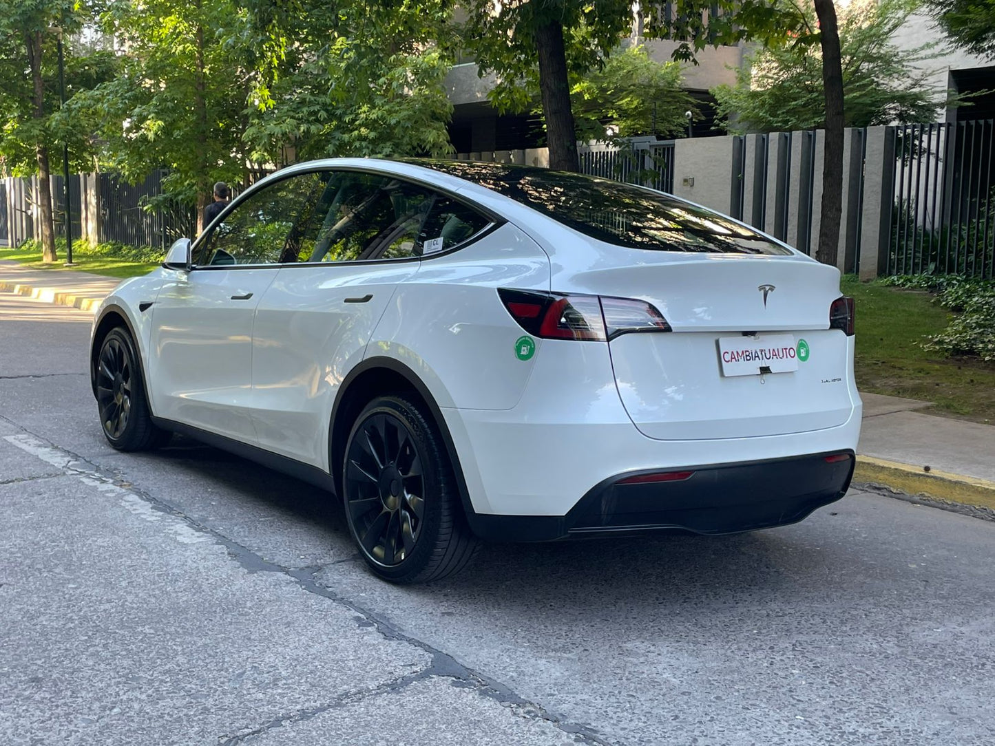 Model Y Long Range All-wheel Drive 2025 27.586 km Santiago - foto 8