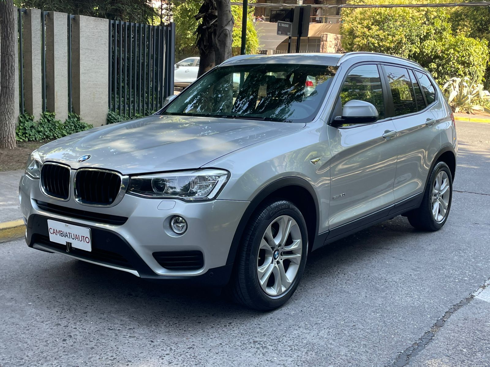 X3 Sdrive 20i Urban Lci usada 2025 80.000 km en venta Santiago