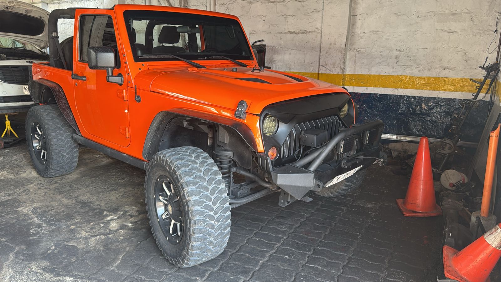 Wrangler Sport Automático 4WD 2012 200.000 km Santiago - interior