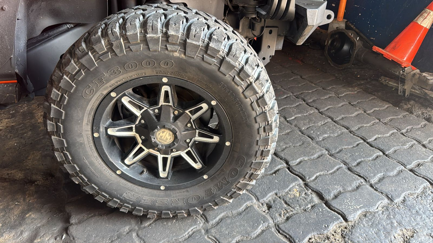 Jeep Wrangler Sport 2012 200.000 km Santiago - foto 11