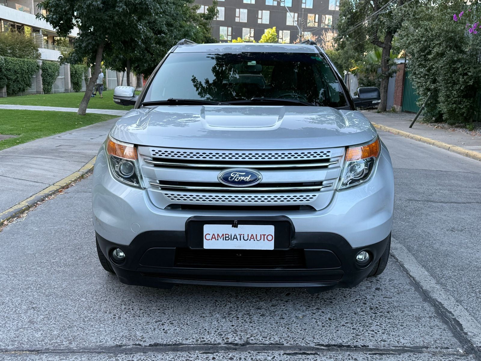 Ford Explorer Limited 2014 frente imponente SUV 4x4 Detodoauto