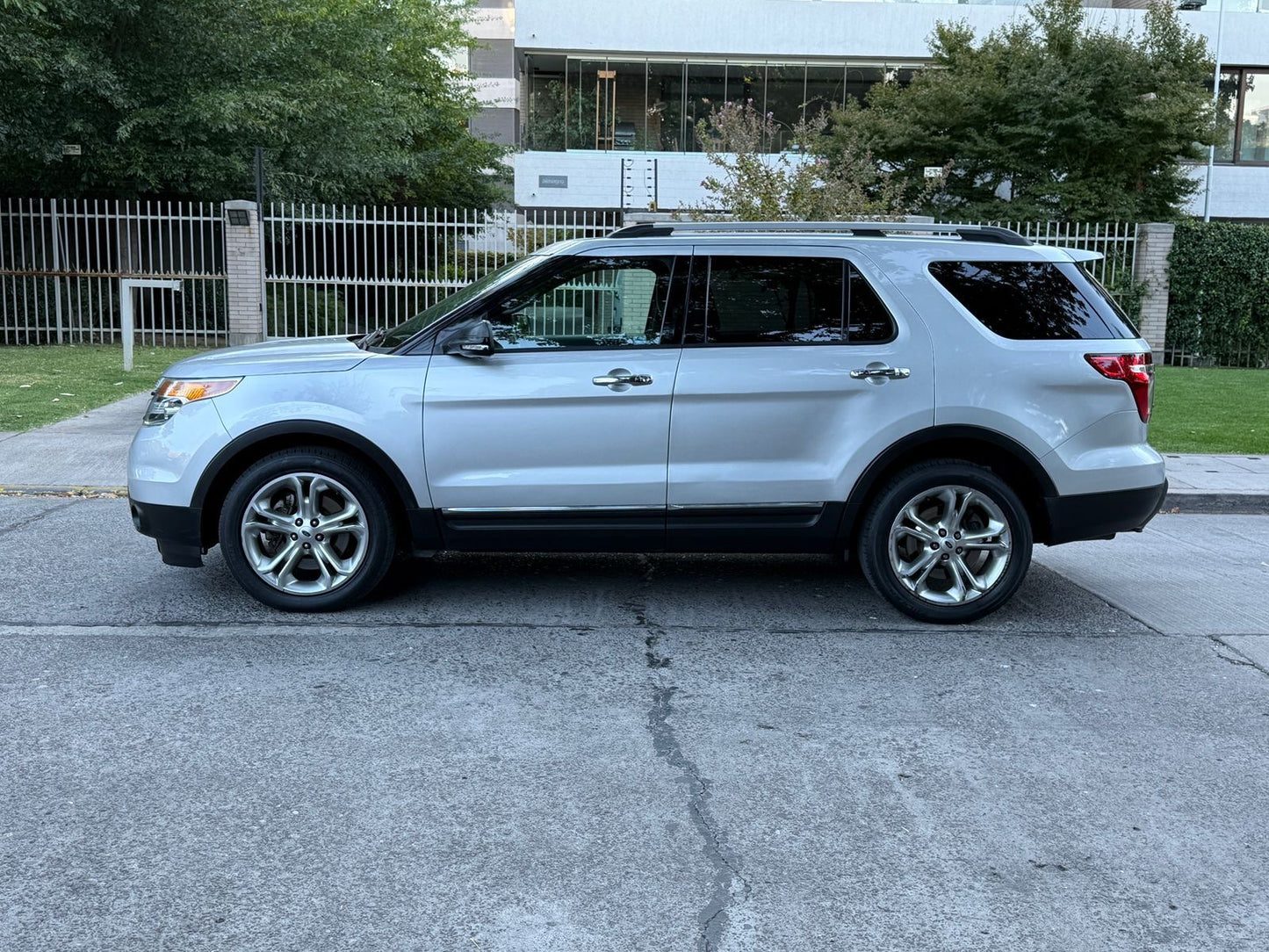 Ford Explorer Limited 3.5 V6 4x4 2014 | Santiago