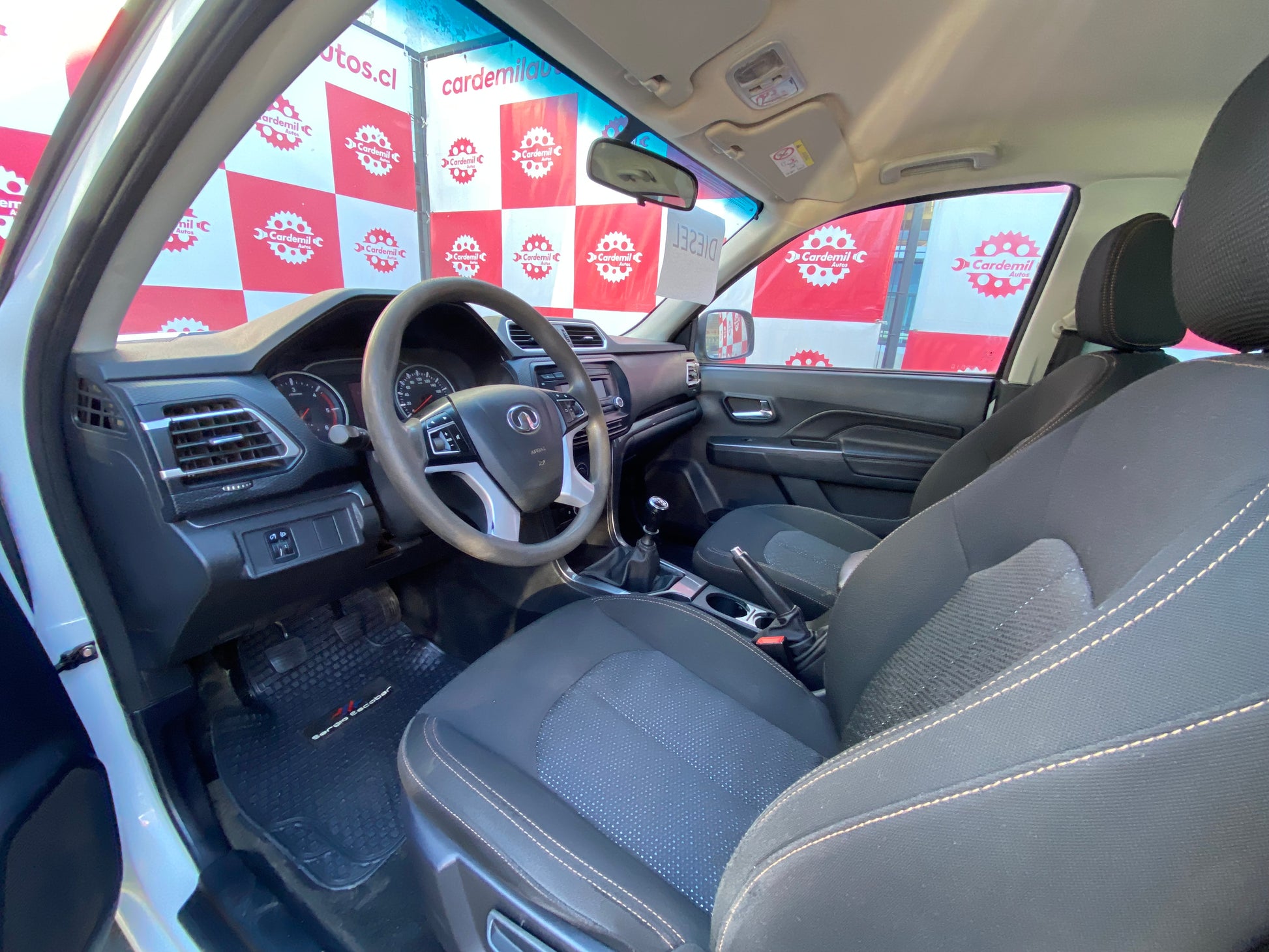 Interior funcional Great Wall Wingle 5 aire acondicionado y comandos
