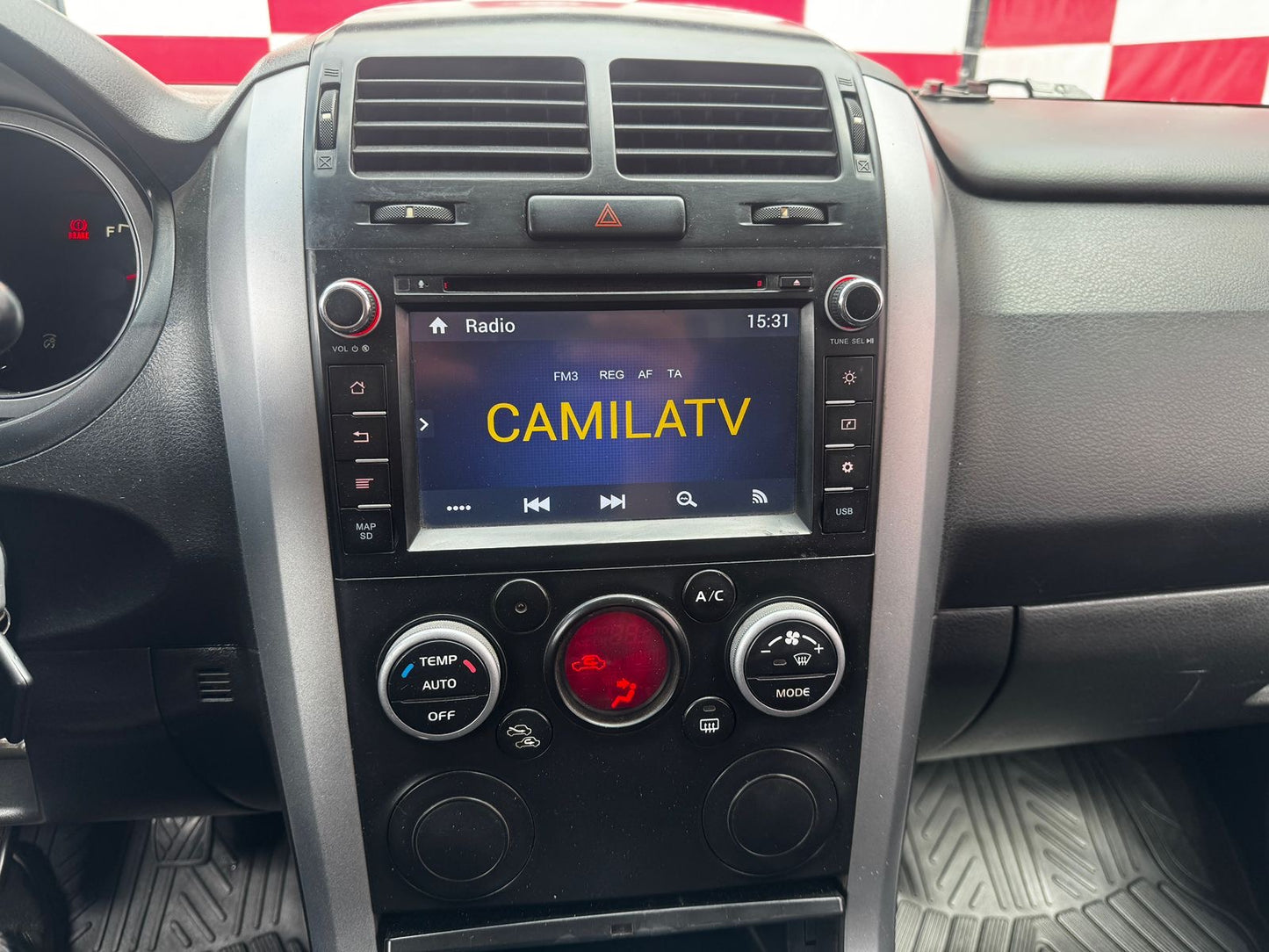 Suzuki Grand Vitara Sport 1.6 AWD 2013 | Neumáticos Nuevos - Los Angeles