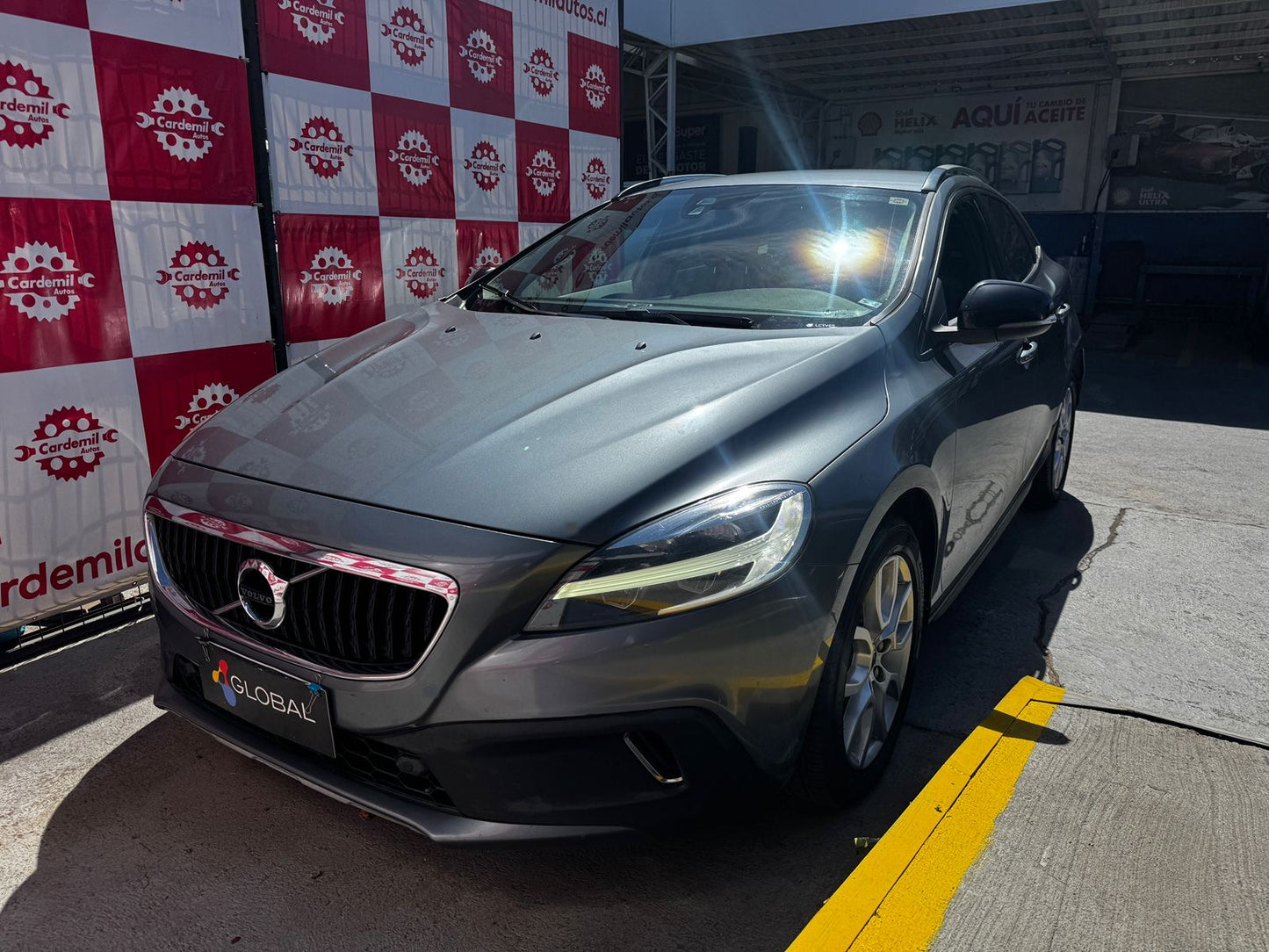 Volvo V40 Cross Country 2.0 T4 AWD 2019 | 122.654 KM  | Los Angeles
