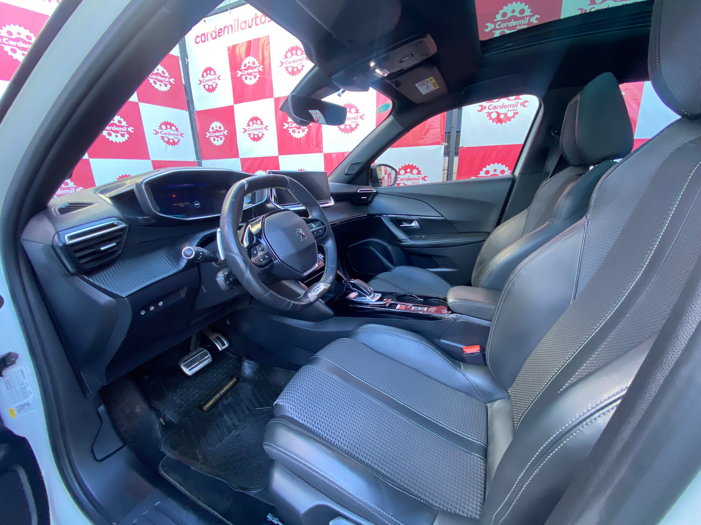 Peugeot 2008 GT Line 1.5 BlueHDi 2021 | Automático | Sunroof Panorámico | Los Ángeles