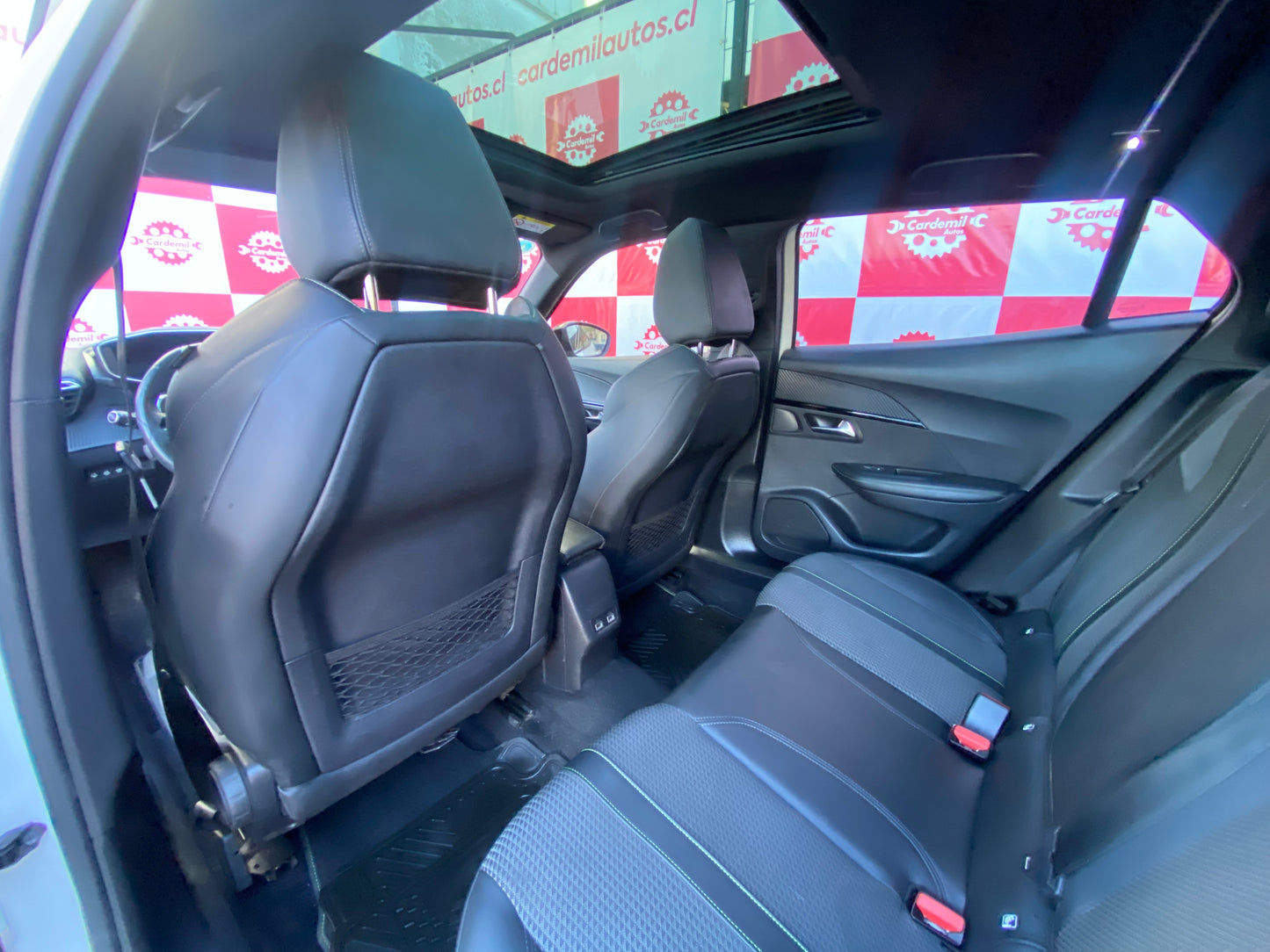 Peugeot 2008 GT Line 1.5 BlueHDi 2021 | Automático | Sunroof Panorámico | Los Ángeles