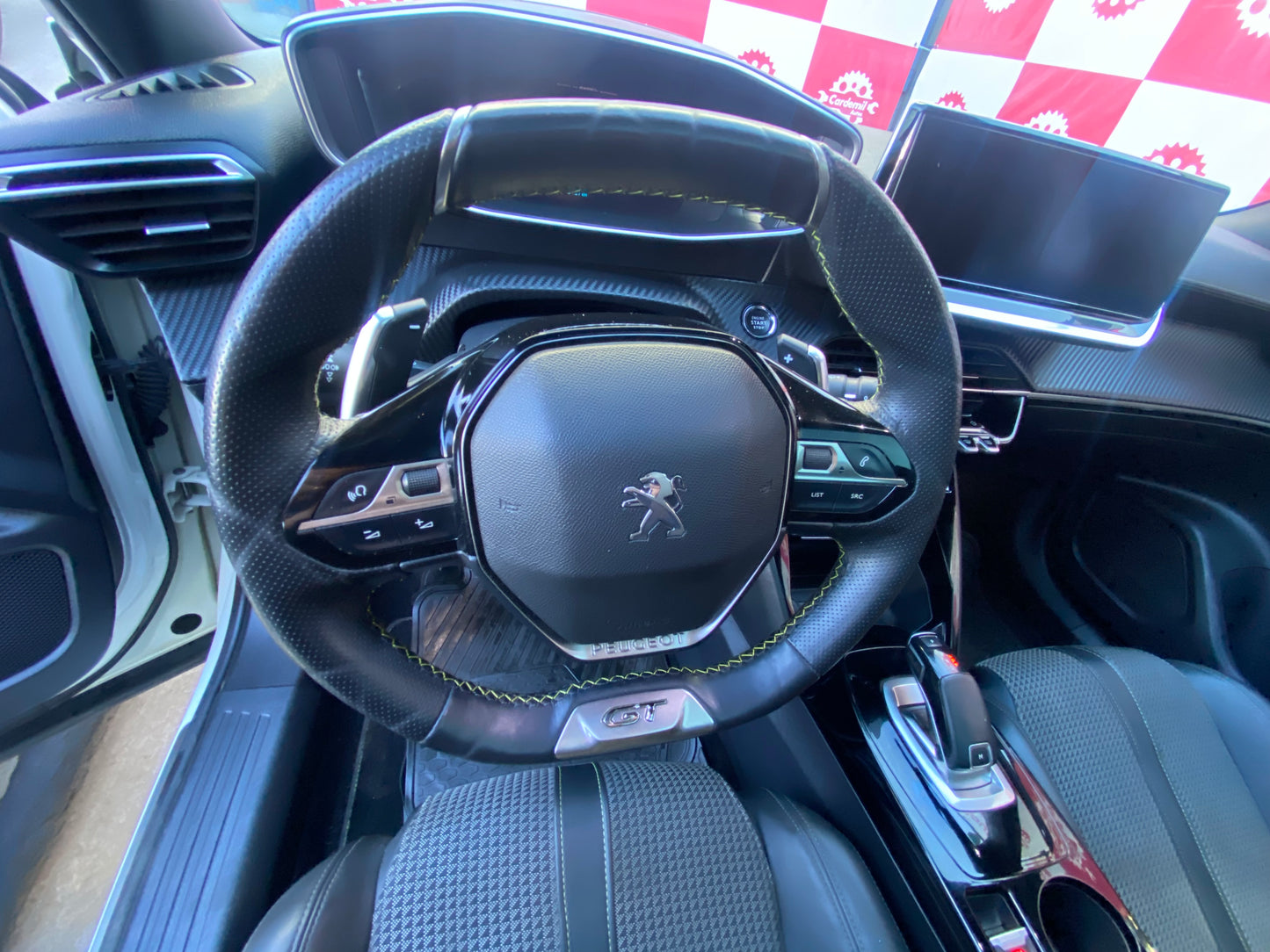 Peugeot 2008 GT Line 1.5 BlueHDi 2021 | Automático | Sunroof Panorámico | Los Ángeles