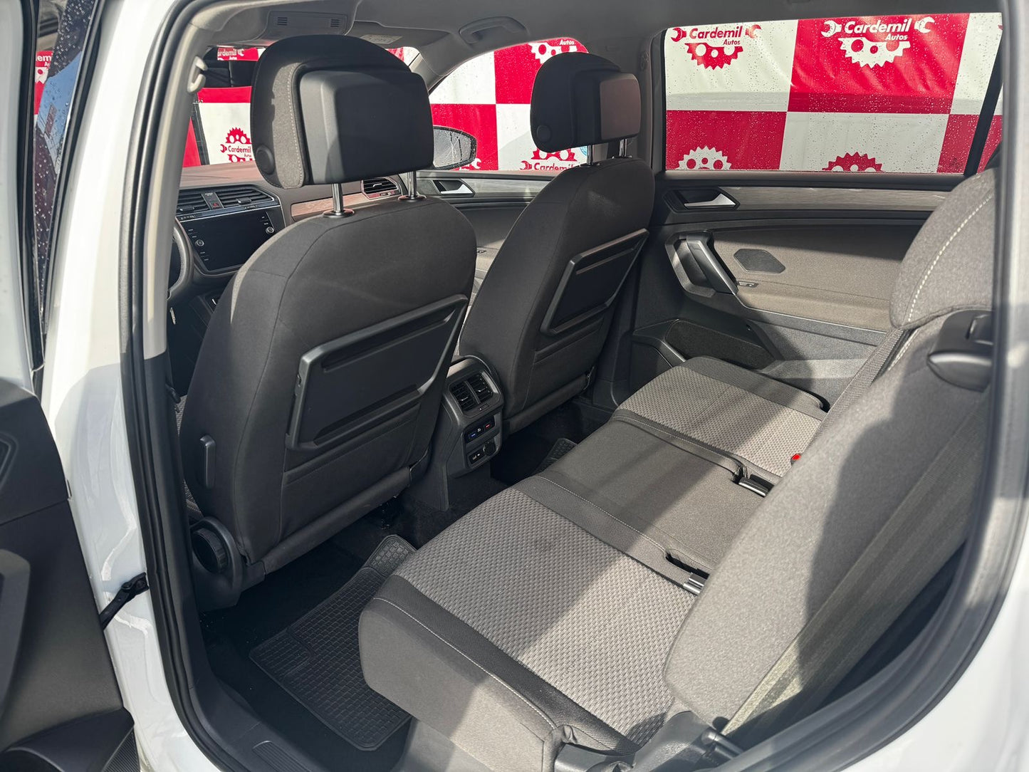 Volkswagen Tiguan 250 TSI 1.4 2021 | Automática DSG | Los Ángeles