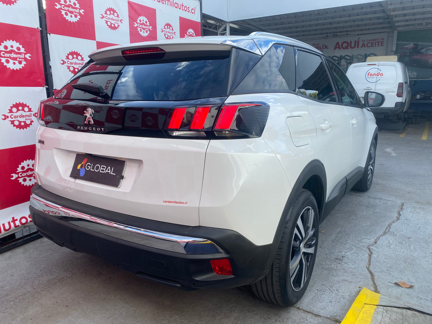 Peugeot 3008 Active Pack 1.6 2019 | 116.410 KM | Los Ángeles