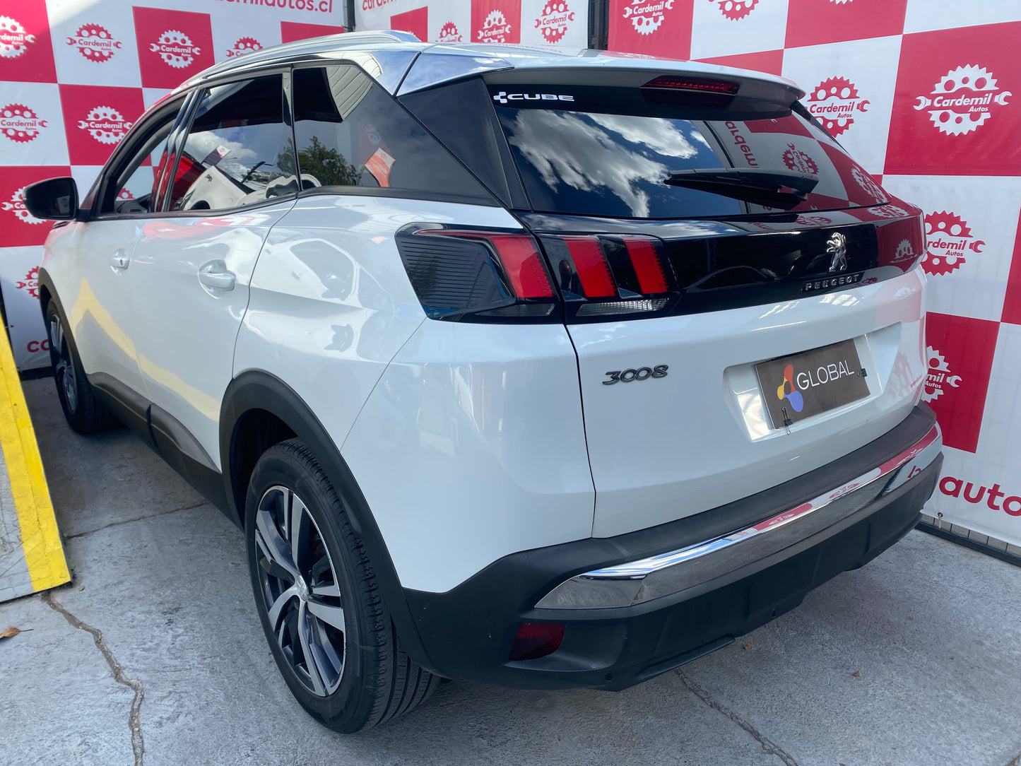 Peugeot 3008 Active Pack 1.6 2019 | 116.410 KM | Los Ángeles
