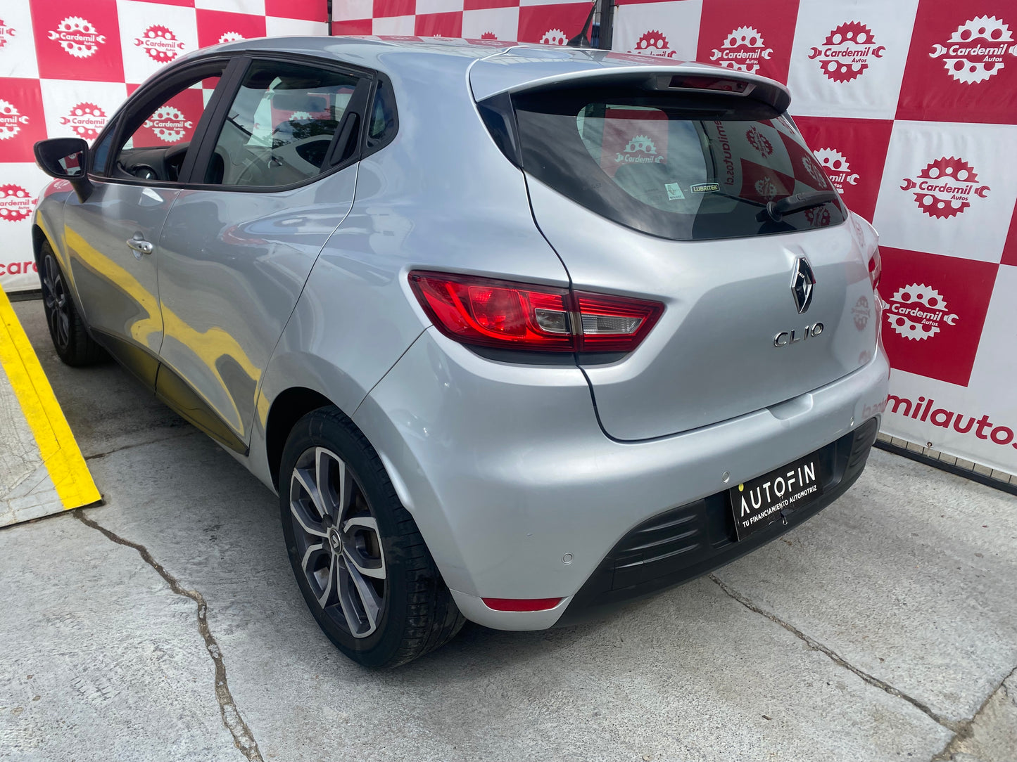 Renault Clio Expression 1.2 MT 2017 | Única Dueña | Diseño Europeo | Los Ángeles