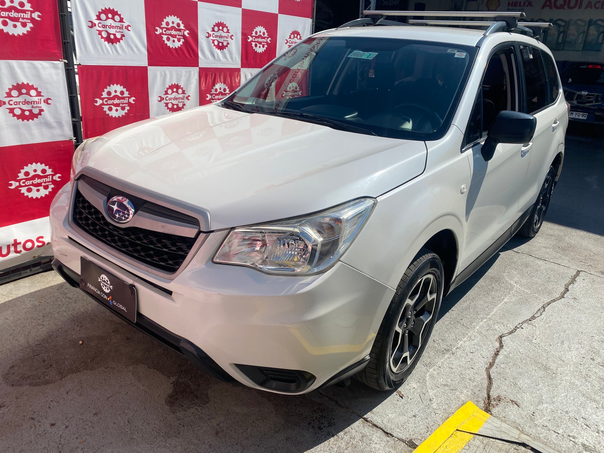 Vista lateral Subaru Forester 2013 llantas de aleación y tracción integral Los Ángeles