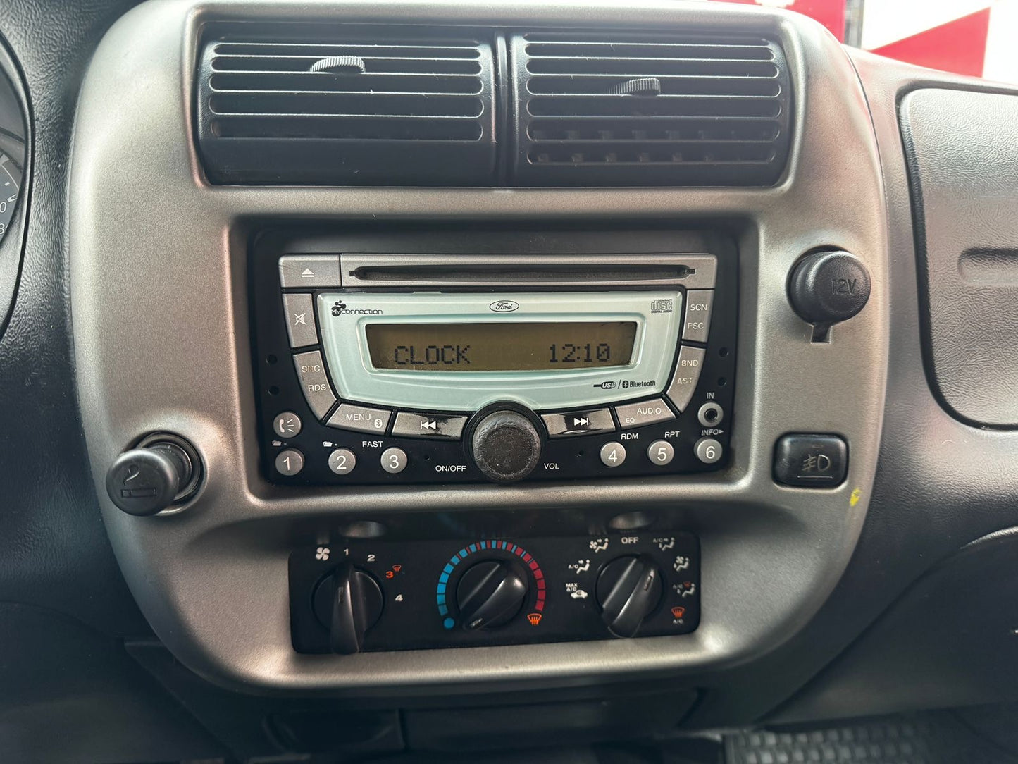 Ford Ranger XLT 2.3 MT 2012 | Versión XLT | Aire Acondicionado | Los Ángeles