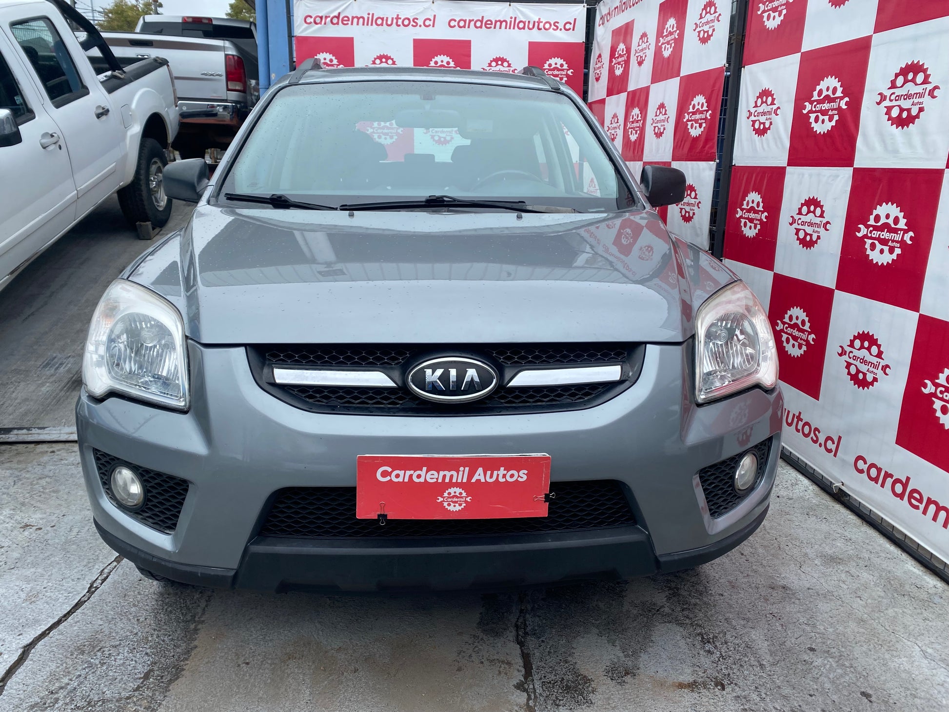 Kia Sportage Pro 2011 frente SUV diésel gris plata
